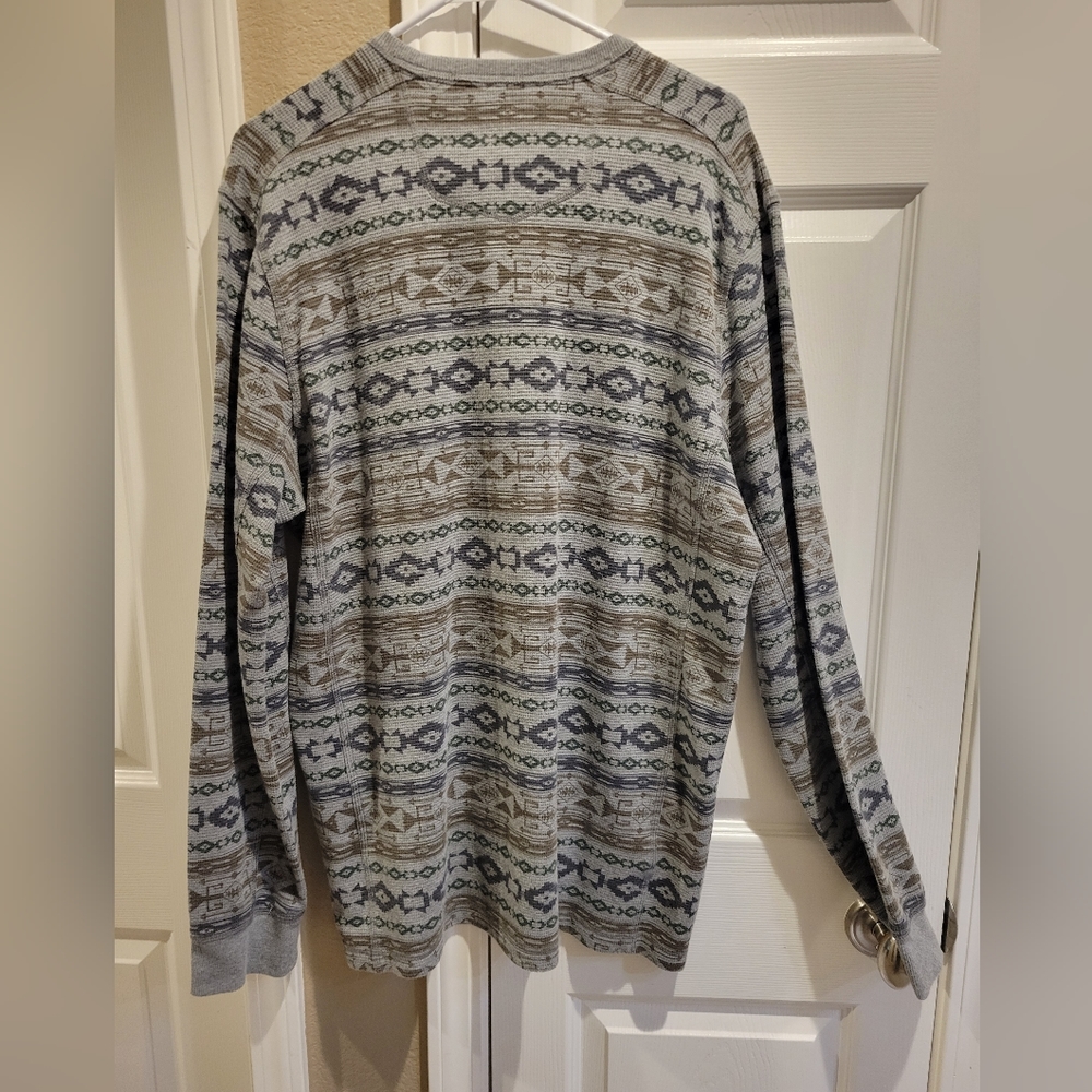 Eddie Bauer Native print long sleeve
